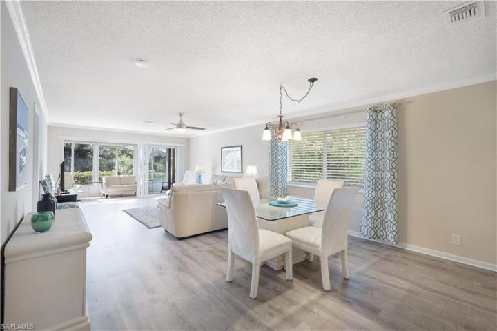 38  Glades  BLVD, Naples, FL 34112