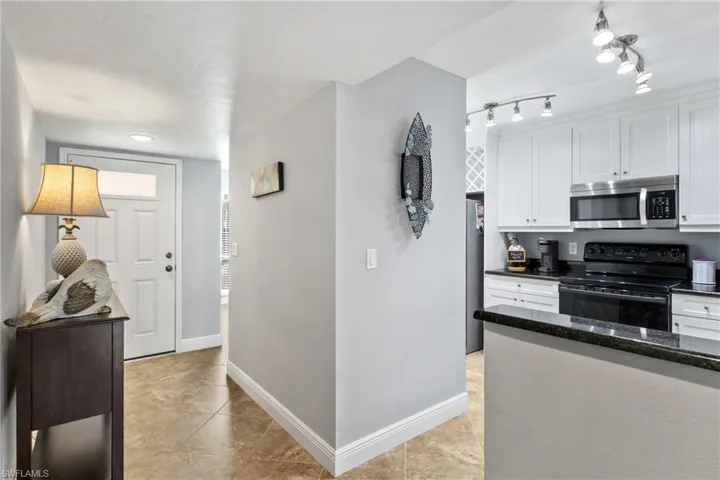1210  Yesica Ann  CIR, Naples, FL 34110