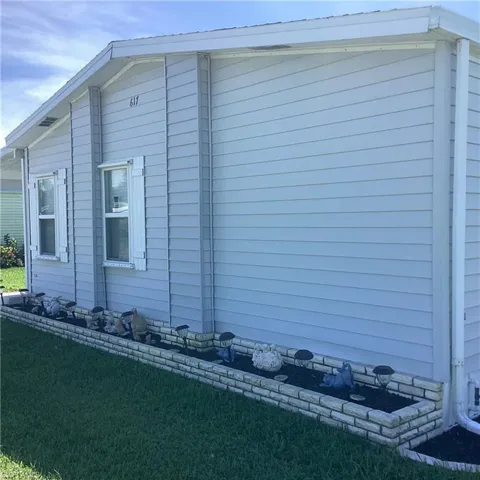 617  Charlemagne  BLVD, Naples, FL 34112