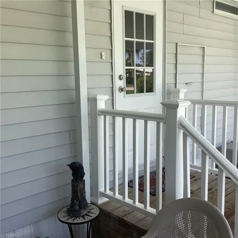 617  Charlemagne  BLVD, Naples, FL 34112
