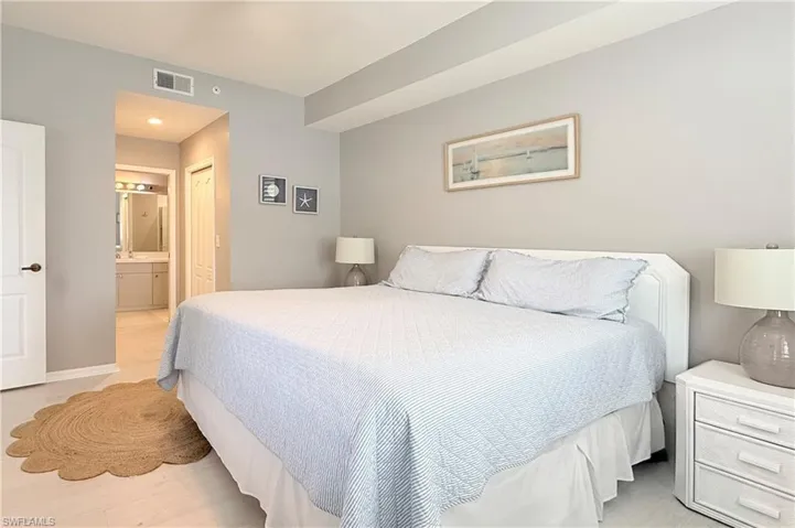 7515 Stoneybrook Dr 835, Naples, Florida 34112