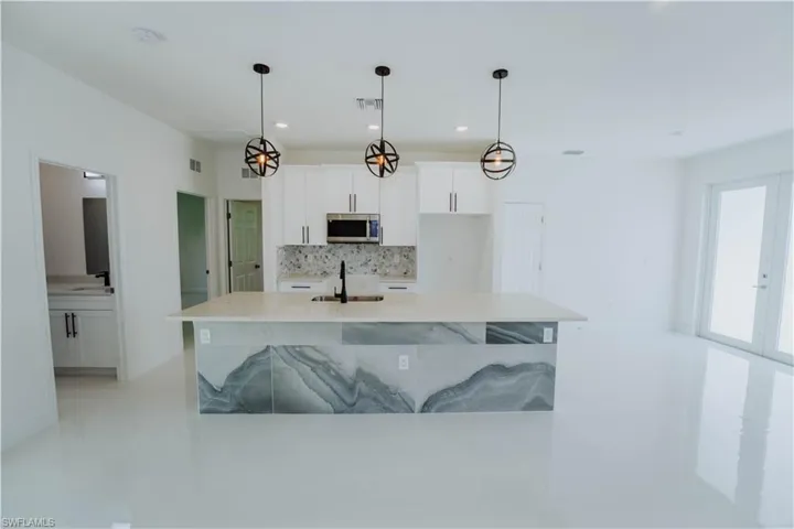 3605 E 8th  ST, Lehigh Acres, FL 33972