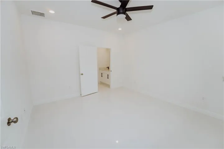 3605 E 8th  ST, Lehigh Acres, FL 33972