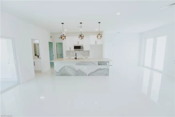 3605 E 8th  ST, Lehigh Acres, FL 33972