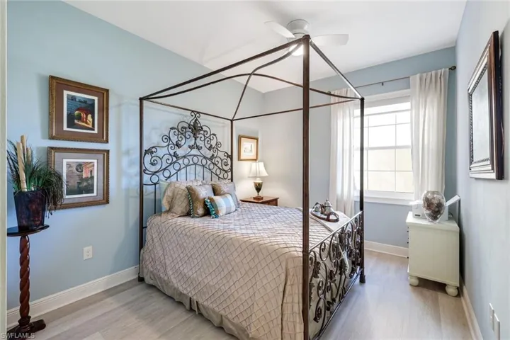 Inviting Guest Bedroom