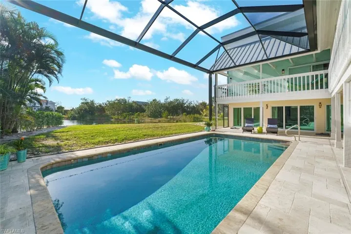 SPARKLING POOL