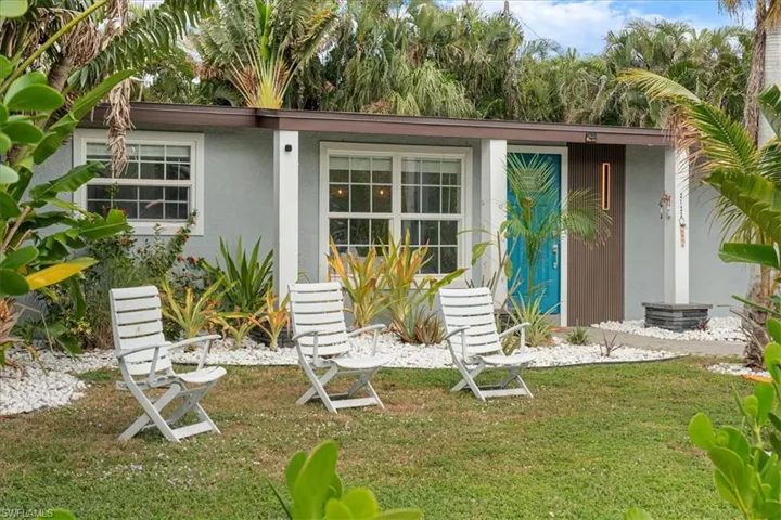 View of front of home with a front lawn