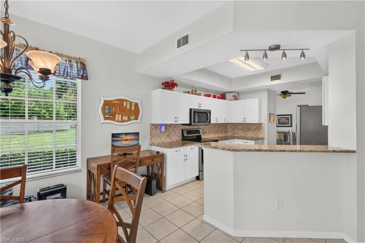 15159 Oxford Cv 2502, Fort Myers, Florida 33919