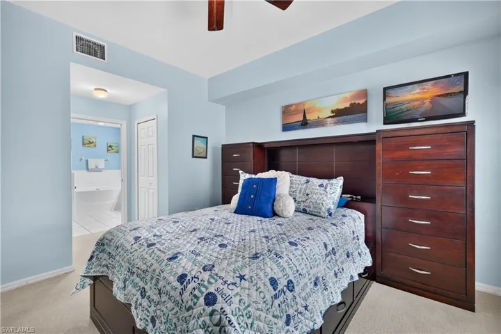 15159 Oxford Cv 2502, Fort Myers, Florida 33919
