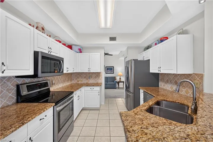 15159 Oxford Cv 2502, Fort Myers, Florida 33919