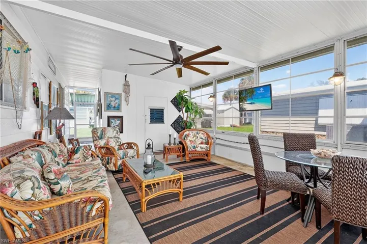 633 Forest Palm Ct, North Fort Myers, Florida 33917