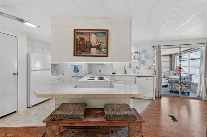 633 Forest Palm Ct, North Fort Myers, Florida 33917