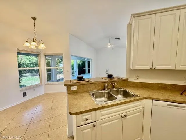 910 Sw 3rd Ave, Cape Coral, Florida 33991