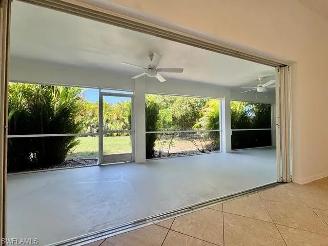 910 Sw 3rd Ave, Cape Coral, Florida 33991