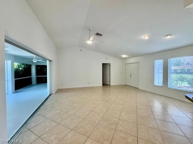 910 Sw 3rd Ave, Cape Coral, Florida 33991
