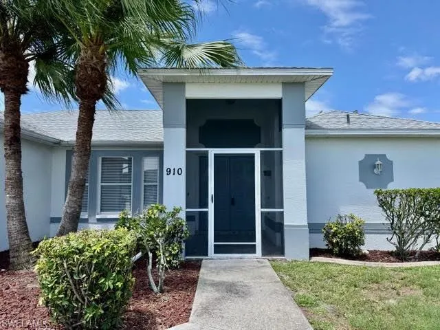 910 Sw 3rd Ave, Cape Coral, Florida 33991
