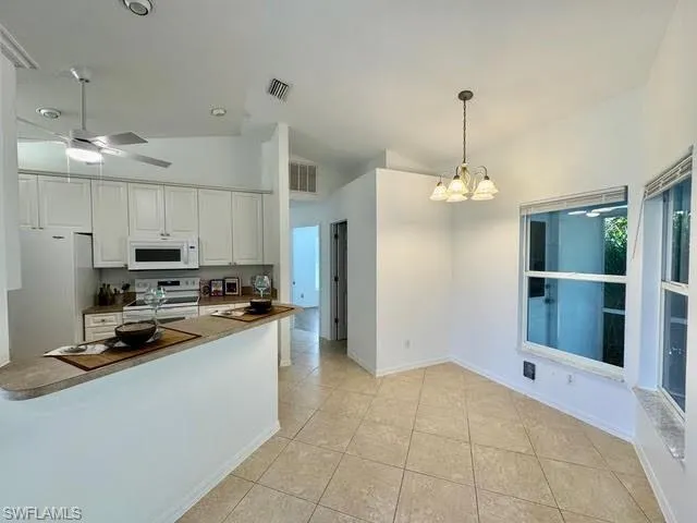 910 Sw 3rd Ave, Cape Coral, Florida 33991