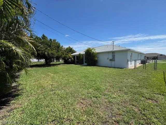 910 Sw 3rd Ave, Cape Coral, Florida 33991