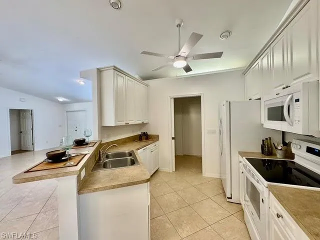 910 Sw 3rd Ave, Cape Coral, Florida 33991