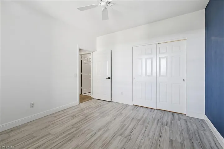 425 Cove Tower Dr 703, Naples, Florida 34110