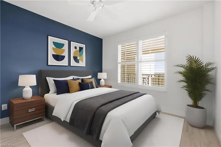 425 Cove Tower Dr 703, Naples, Florida 34110