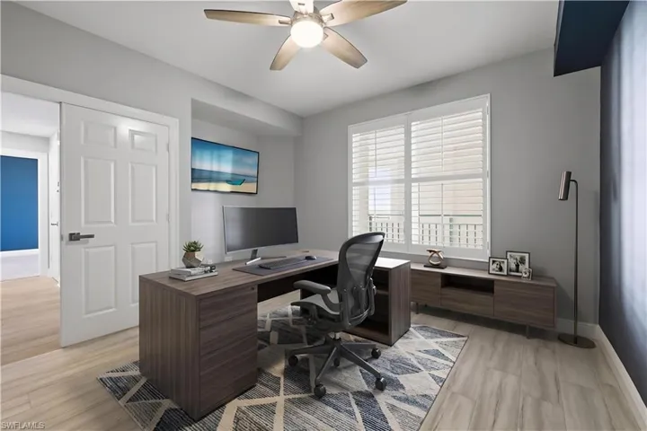 425 Cove Tower Dr 703, Naples, Florida 34110