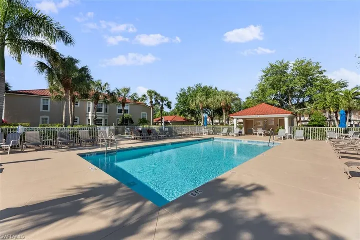 2885 Cypress Trace Cir # 9, Naples Fl 34119