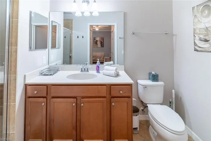 9731  Acqua  CT, Naples, FL 34113