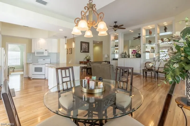 7687 Hernando Ct, Naples, Florida 34114
