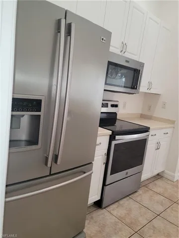 253 Santa Barbara Blvd, Cape Coral Fl 33991