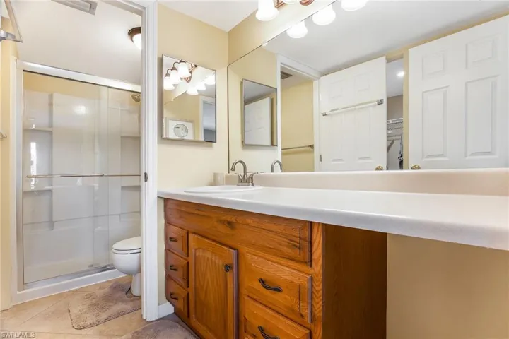 1075 Foxfire Ln 103, Naples, Florida 34104