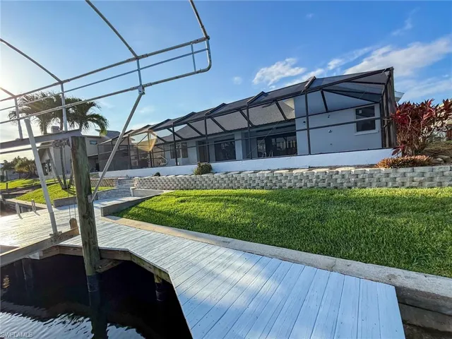 2317 Se 27th St, Cape Coral, Florida 33904
