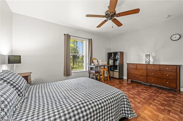 4450  12th SE AVE, Naples, FL 34117