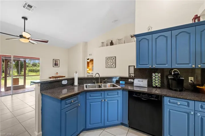 4450  12th SE AVE, Naples, FL 34117