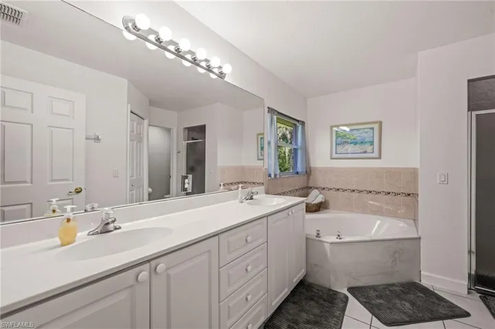 4450  12th SE AVE, Naples, FL 34117