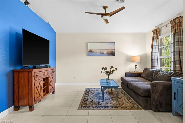 4450  12th SE AVE, Naples, FL 34117