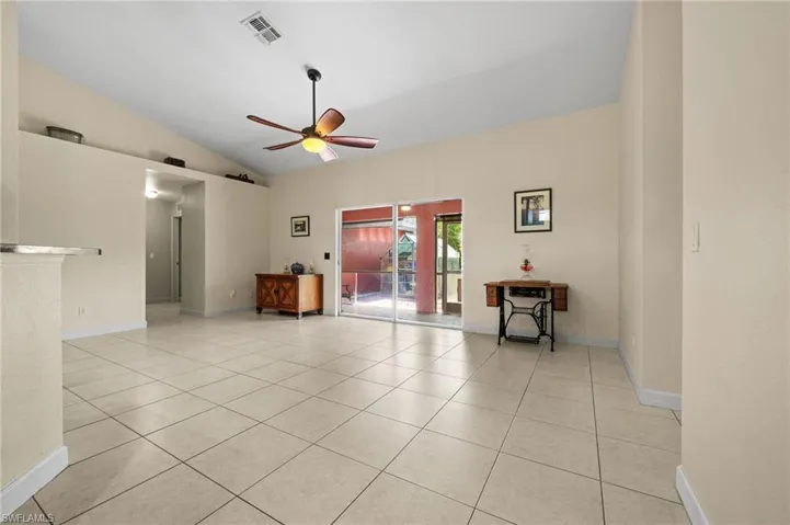 4450  12th SE AVE, Naples, FL 34117