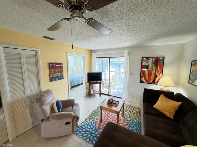 16320  Dublin  CIR, Fort Myers, FL 33908