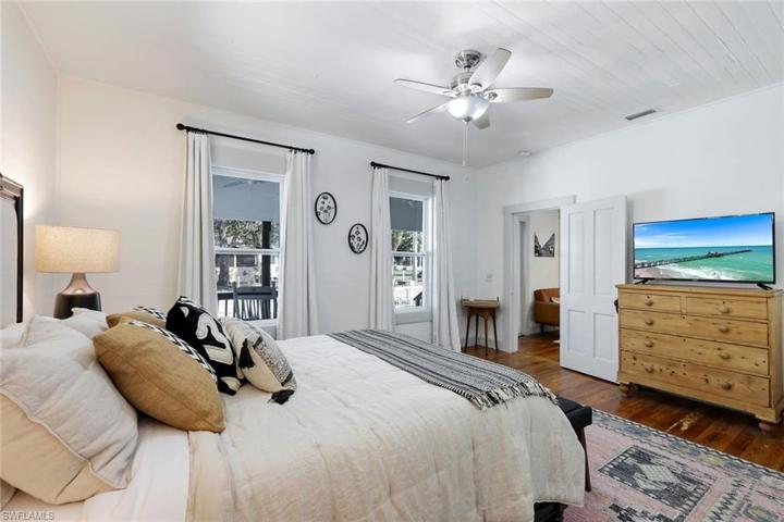Primary suite