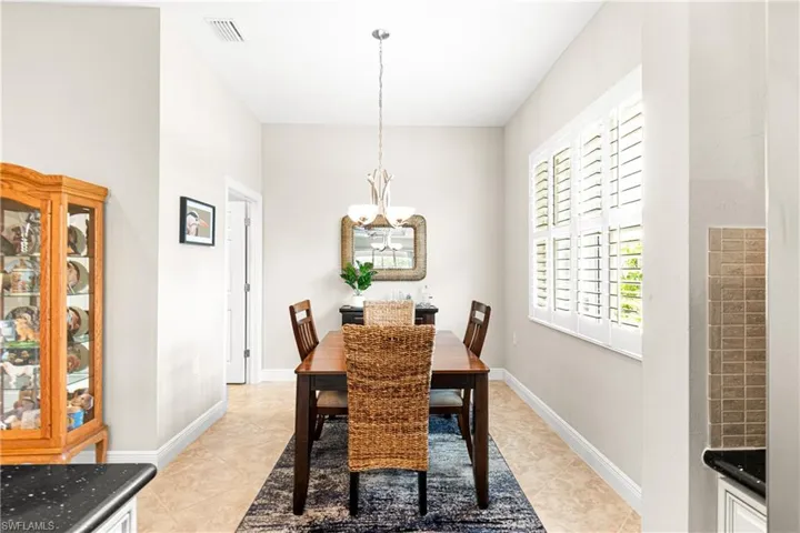 10423 Materita Dr, Fort Myers, Florida 33913