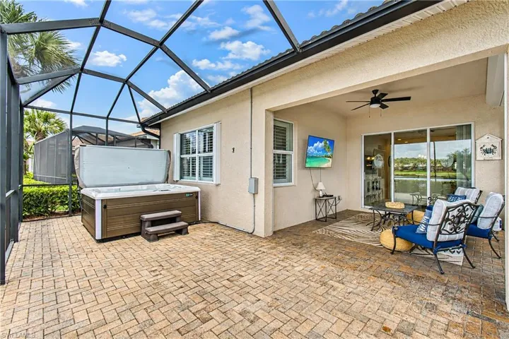 10423 Materita Dr, Fort Myers, Florida 33913