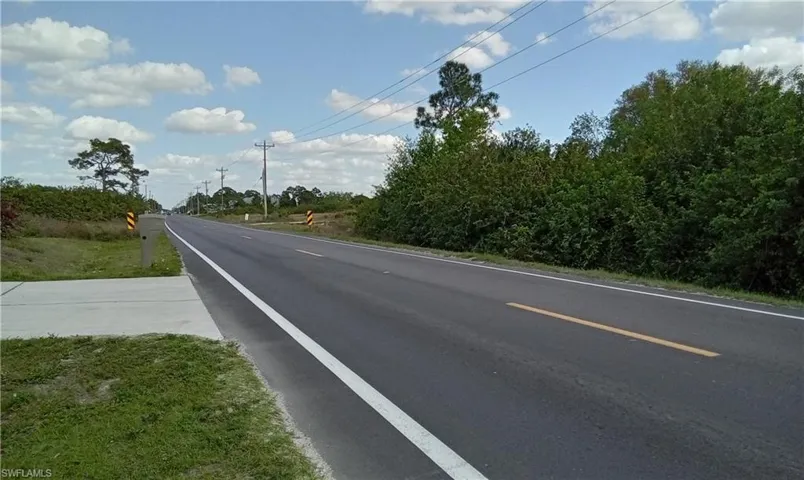 3702 8th St Sw, Lehigh Acres Fl 33976