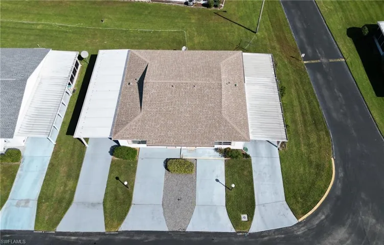 Aerial view of property and surrounding area