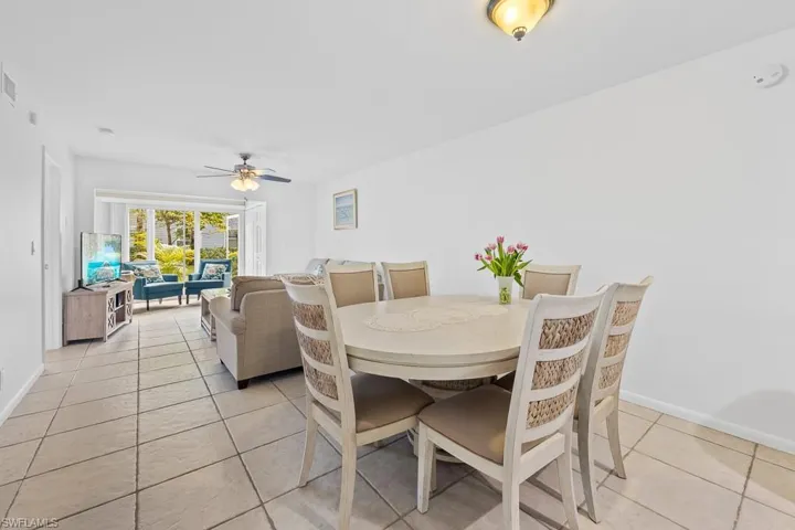 1895 Courtyard WAY # 101, NAPLES FL 34112