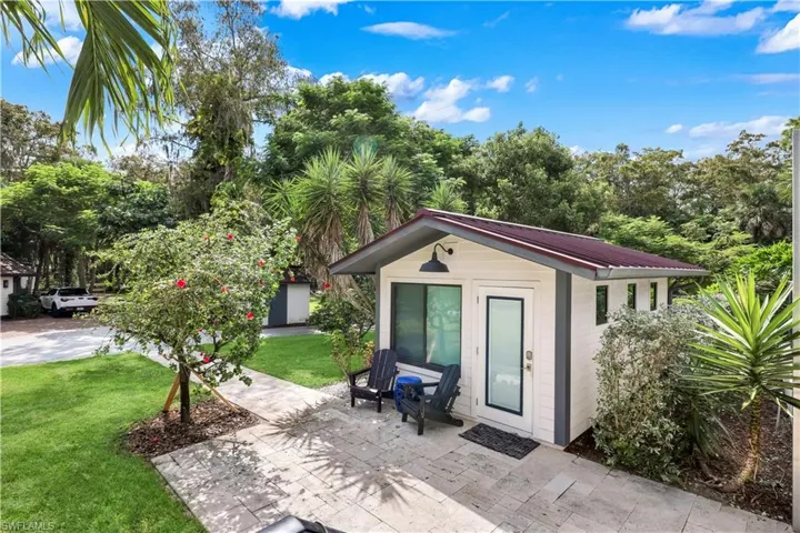 6100 Dogwood Way, Naples, Florida 34116