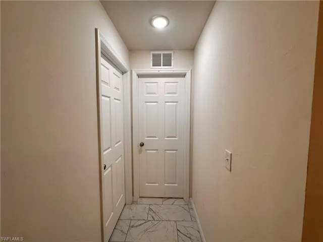 526-528 Se 4th Ter Se 4th Ter, Cape Coral, Florida 33990