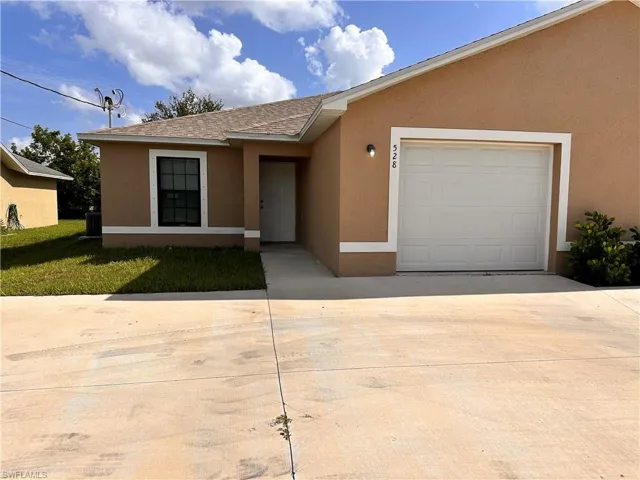 526-528 Se 4th Ter Se 4th Ter, Cape Coral, Florida 33990