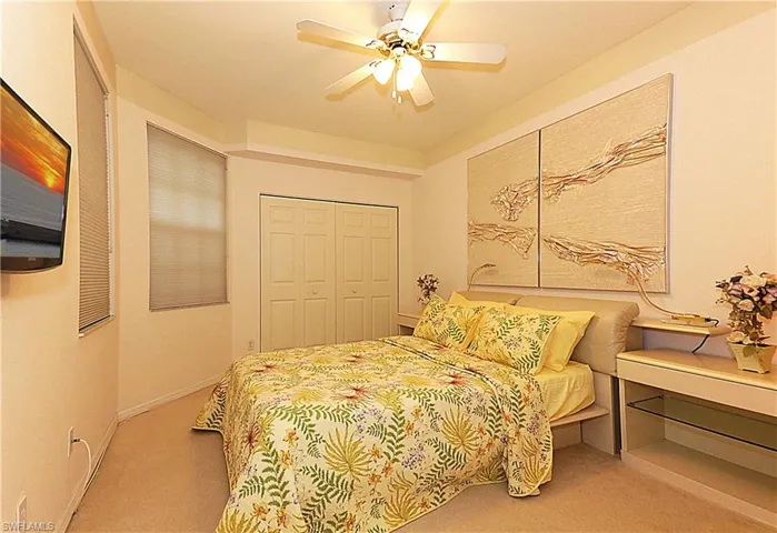 Guest Bedroom- Queen Bed