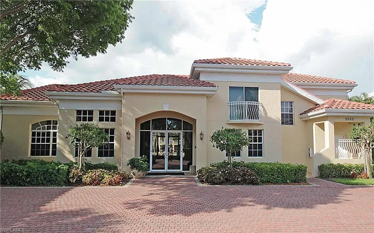 L'Ambiance Clubhouse