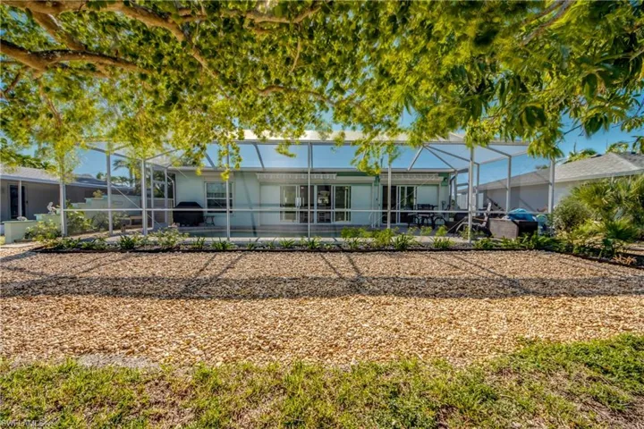 445 Donora Blvd, Fort Myers Beach, Florida 33931